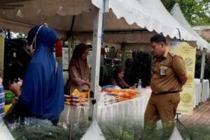 Camat Tamalate Pantau Gerakan Pangan Murah untuk Kendalikan Inflasi