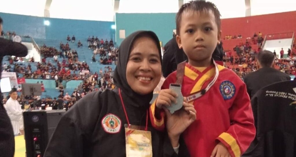 Perguruan Tapak Suci Partam-Maccis Raih 2 Medali Emas di Hari Pertama Kejuaraan Nasional Pencak Silat