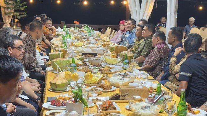 Mentan Amran Sulaiman kumpul bupati/ Wali Kota terpilih hasil Pilkada 2024 se Sulawesi Selatan membahas swasembada pangan