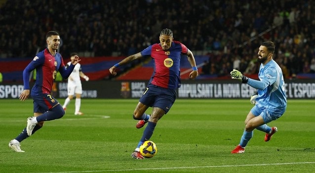 Tampil trengginas di Stadion Olimpic Lluis Companys, Spanyol, Senin (27/1/2025), Barcelona gilas Valencia dengan skor telak 7-1.