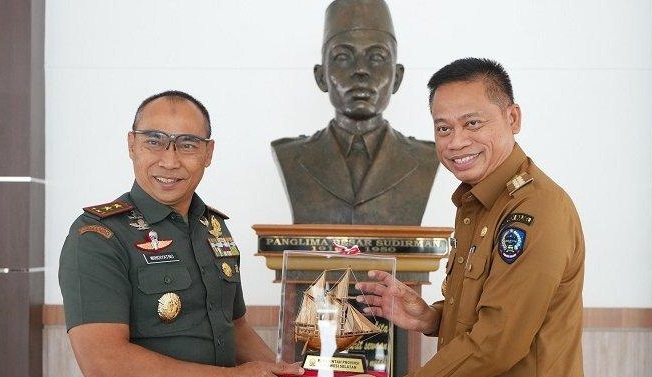 Pj Gubernur Sulsel kunjungi Pangdam XIV Hasanuddin bahas perintah Presiden Prabowo Subianto, Senin (13/1/2025), di Makodam XIV Hasanuddin