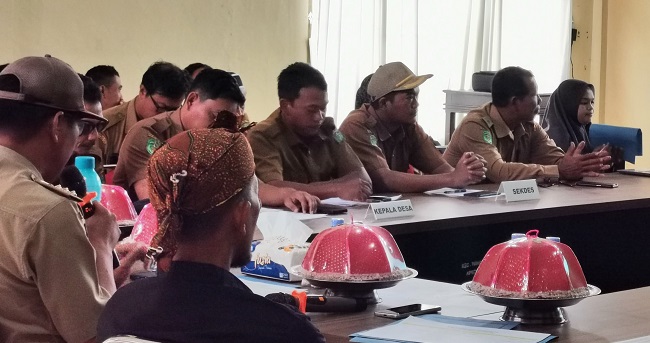 Camat instruksikan semua BUMDes di Tomoni Timur segera RAT (Rapat Anggota Tahunan) tahun buku 2024 sebagai pertanggungjawaban