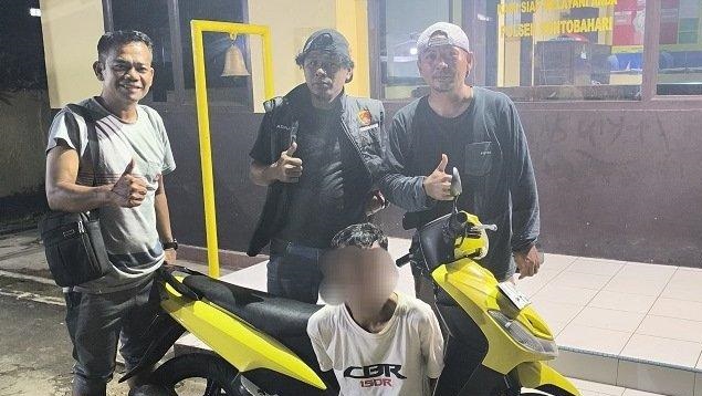 Polsek Bonto Bahari Tangkap Pencuri Motor Di Masjid