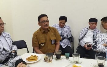 PGRI Sulsel gelar Olimpiade Ekonomi dan Keuangan Syariah bekerja sama Bank Indonesia Sulsel dan Asosia Bank Syariah Indonesia.