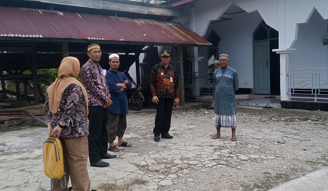 Pemerintah Kecamatan Tomoni Timur sambut Safari Ramadan Pemkab dengan menyiapkan sembilan masjid sebagai sasaran safari
