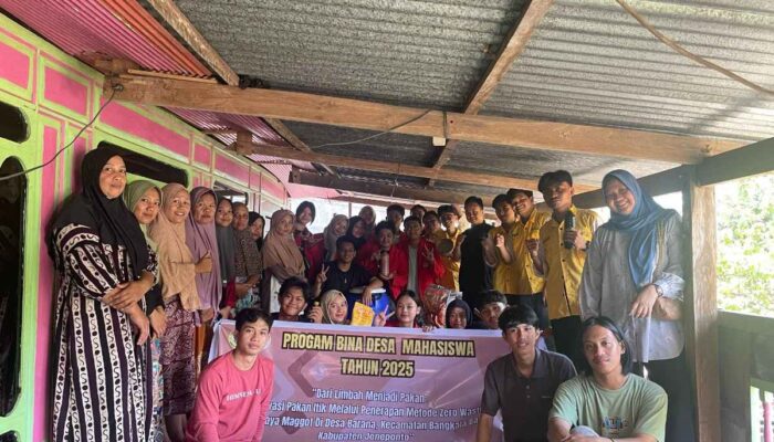 HIMSENA-UH Tingkatkan Produktivitas Peternakan Itik di Desa Barana Melalui Program Bina Desa 2025