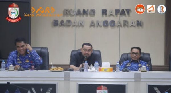 Badan Anggaran DPRD Makassar gelar rapat konsultasi APBD (Anggaran Pendapatan dan Belanja Daerah) Tahun Anggaran 2025, Jumat (17/01/2025).
