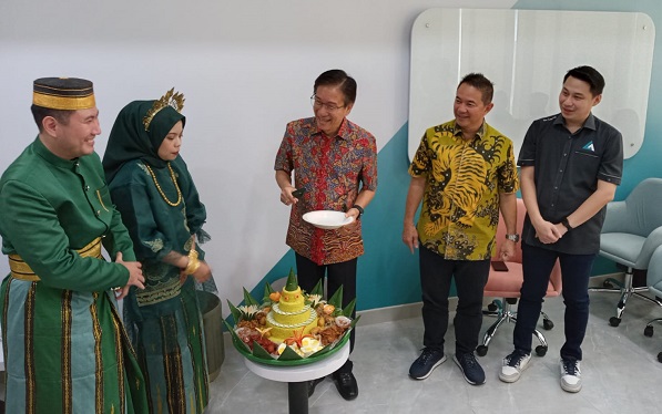 Sequis Life Perkuat Literasi Dan Inklusi Keuangan Di Makassar