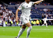 Kylian Mbappe Rebut Sepatu Emas Secara Dramatis