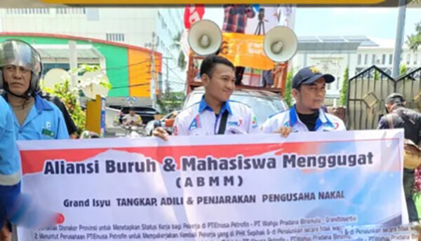 DPRD Kota Makassar terima aspirasi Aliansi Buruh dan mahasiswa pada Rabu, 5 Februari 2025, di Gedung DPRD Makassar