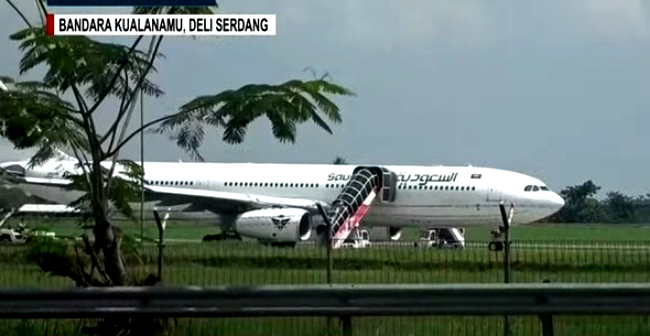 Lagi, Pesawat Jemaah Haji Mendarat Darurat Karena Ancaman Bom