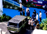 Presiden Resmikan Mobil Listrik Buatan Pindad