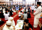 100 Pasangan Menikah di Istiqlal, Dibayarkan Mahar, Modal Usaha, Menginap di Hotel