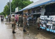 Satpol PP Takalar Bongkar Paksa Lapak PKL