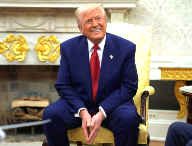 Trump Janji Gencatan Senjata Israel-Palestina Minggu Depan diungakpkan di Ruang Oval, Gedung Putih, Washington DC