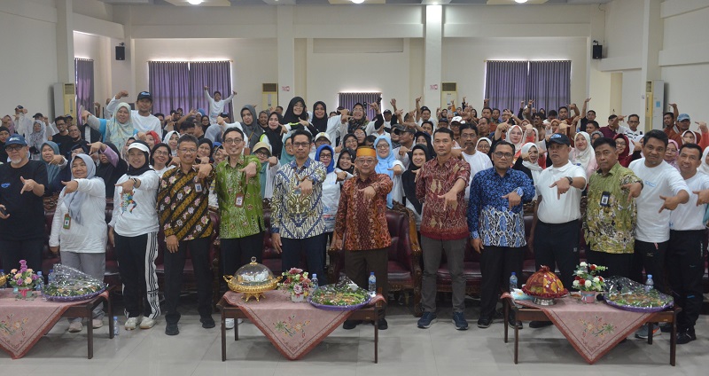 Menteri Pendidikan Dasar dan Menengah, Abdul Mu’ti minta UPT Kemendikdasmen Sulsel tetap produktif meski anggaran terbatas.