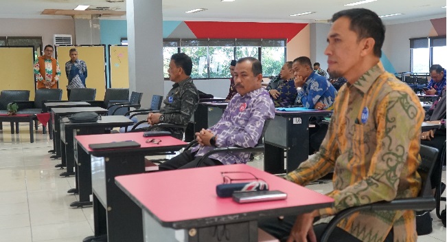 Sebanyak 16 pegawai Pemkab Tanah Bambu Kalsel ikuti Assesmen di Pusjar SKMP LAN Makassar, Kamis (17/7/2025)