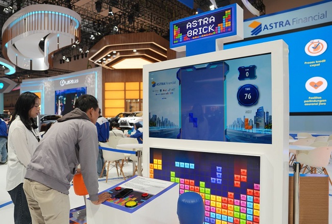 Booth Astra Financial hadirkan pengalaman seru di GIIAS 2025 (GAIKINDO Indonesia International Auto Show) bagi pengunjung.
