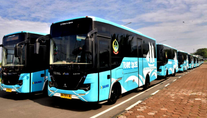 Masyarakat Nikmati Gratis Bus Trans Sulsel Hingga Desember