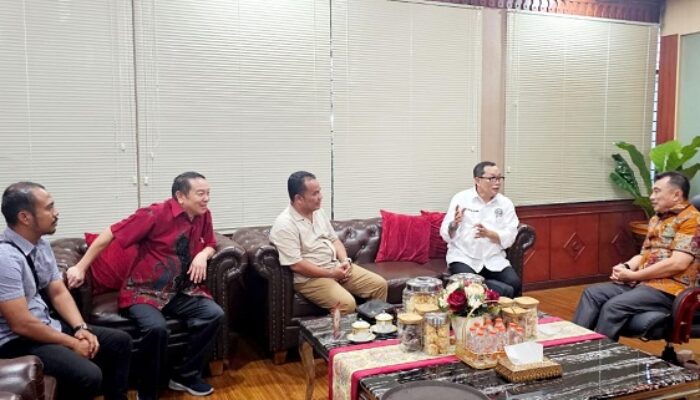 UIT Makassar Sinergi Dengan Pemkot Bekasi