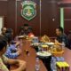 Untuk mendukung optimalisasi penerimaan pajak, KPP Pratama Mamuju audiensi dengan Wabup Mateng (Mamuju Tengah), Kamis (17/7/2025).