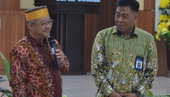 Mendikdasmen Abdul Mu’ti Minta Pimpinan BBGTK Sulsel Pandu Yel-Yel