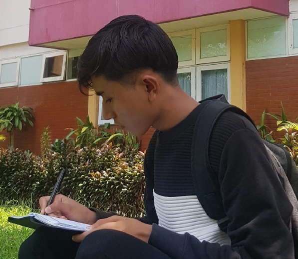 Perkembangan teknologi kecerdasan buatan (Artificial Intelligence/AI) telah membawa perubahan besar dalam berbagai aspek kehidupan manusia