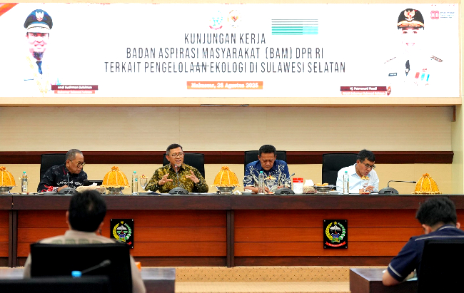 Ketua BAM DPR Tegaskan Sulsel Segera Atasi Deforestasi dan Eksploitasi Tambang untuk mengatasi Sulsel sebagai daerah rawan bencana ekologi