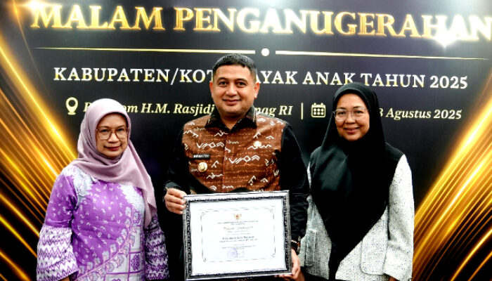 Makassar Kembali Raih Penghargaan Kota Layak Anak