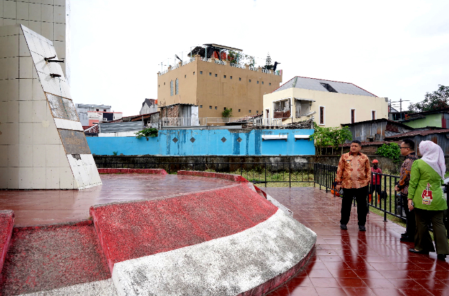 Monumen Emmy Saelan Terbengkalai, Pemkot Makassar Rencana Perbaiki membuat Wali Kota Makasar Munafri Arifuddin prihatin