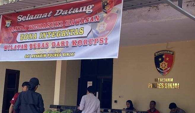 Polres Sinjai menetapkan Sekdes Kalobba Sinjai tersangka penganiayaan anak di bawah umur gegara layang-layang