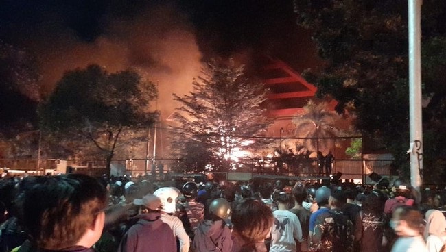 Pemeritah Provinsi Sulawesi Selatan mengajukan anggaran perbaikan gedung DPRD Sulsel gunakan APBN murni tanpa mengganggu APBD