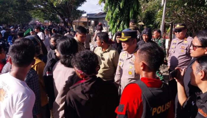 Polres Bulukumba Sita Dua Bom Molotov