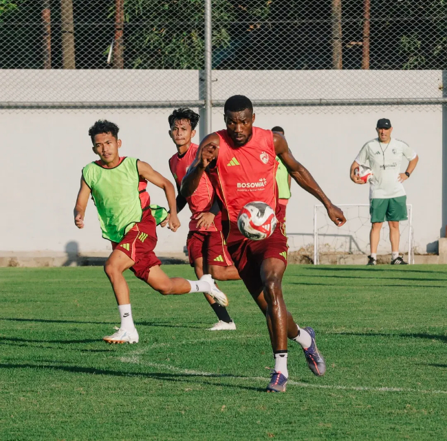 PSM vs Persija Malam Ini, Berjuang Bakit dari Dasar Klasemen