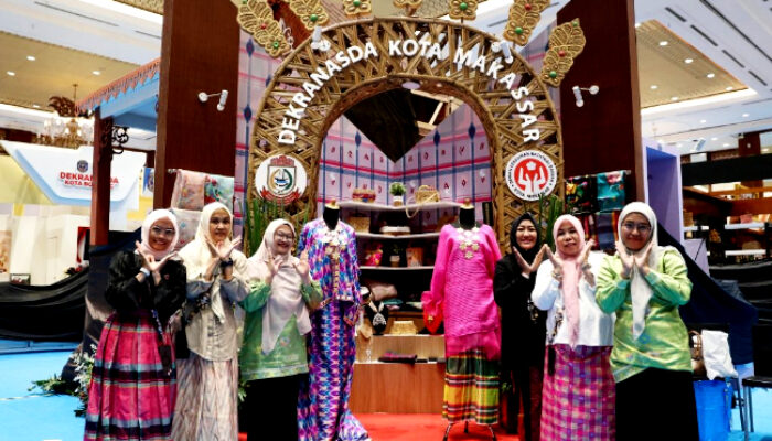 Dekranasda Makassar Raih Omset Rp 75 Juta di INACRAFT 2025