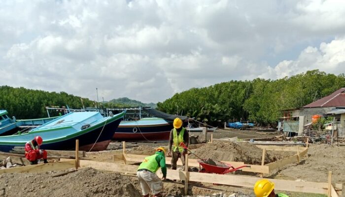 Tongke-Tongke Sinjai Jadi Kampung Nelayan Merah Putih