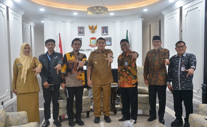 Kepala BBGTK Sulsel bertemu Wali Kota Makassar bahas peningkatan kualitas pendidikan, di Balai Kota Makassar, Selasa, 30 September 2025