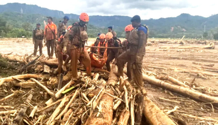 174 Orang Meninggal, Bencana di Sumatra