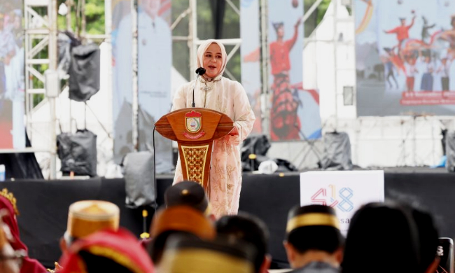 Perayaan Hari Jadi Makassar, 15 Motor dan Benih Sayuran dari Pemprov Sulsel yang diserahkan kepda Pemkot Makassar