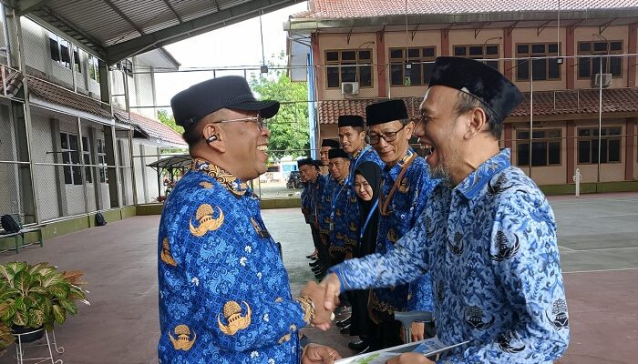 Kepala BBGTK Sulsel Serahkan SK PPPK Di Momentum Hari Pahlawan