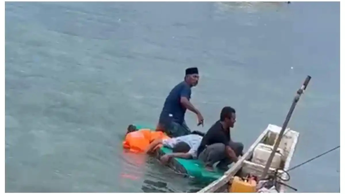 Camat Liukang Tupabbiring tewas tenggelam saat mengantar bantuan pangan dari Dompet Dhuafa ke Pulau Sarappo, Pangkep.