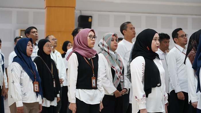 Aksi perempuan pada Peringatan Hari Ibu di Pusjar LAN RI Makassar menjadi simbol penghormatan terhadap peran perempuan.