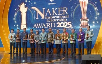 Pemerintah Provinsi Kaltara raih tiga penghargaan Naker Inspirational Leadership Awards 2025, di Balai Kartini, Jakarta, Senin (8/12/2025)
