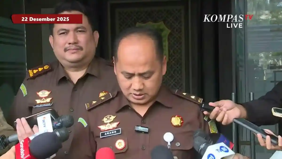 Kejaksaan Agung menetapkan mantan Kajari Enrekang tersangka pemerasan Baznas (Badan Amil Zakat Nasional) Kabupaten Enrekang