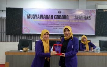 Peserta Musyawarah Cabang Persatuan Dokter Gigi Indonesia aklamasi memilih Andi Fatmawaty Ketua PDGI Sinjai periode 2025-2030