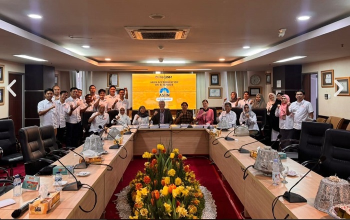 Melalui kerja keras seluruh pimpinan dan tim, Program Studi, Prodi Ilmu Keolahragaan FIKK UNM terakreditasi ASIIN.