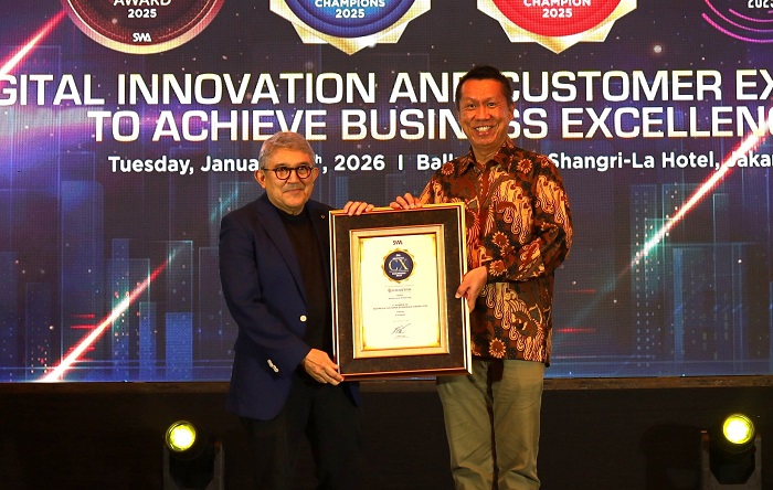 Dua unit usaha FIFGROUP raih penghargaan Indonesia Customer Experience Award 2025 dari Majalah SWA dan Business Digest.