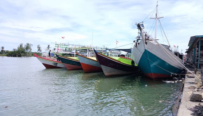 Dinas Perikanan Sinjai Imbau Nelayan Tidak Paksakan Diri