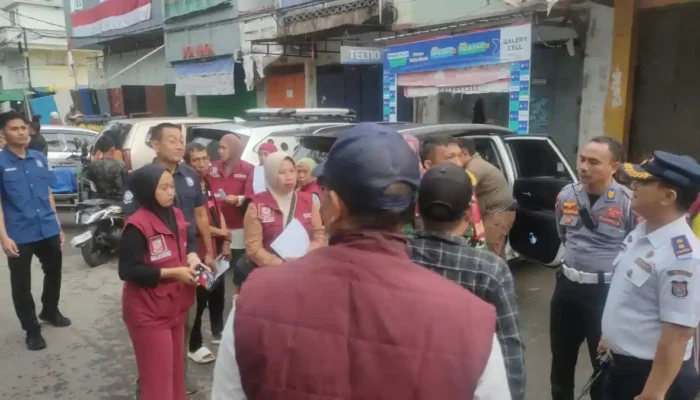 Pemkot Makassar Tertibkan Pedagang Liar Pasar Kalimbu