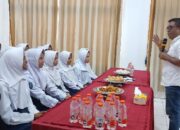 Murid SMPN 17 Sinjai Outing Class Di KPU